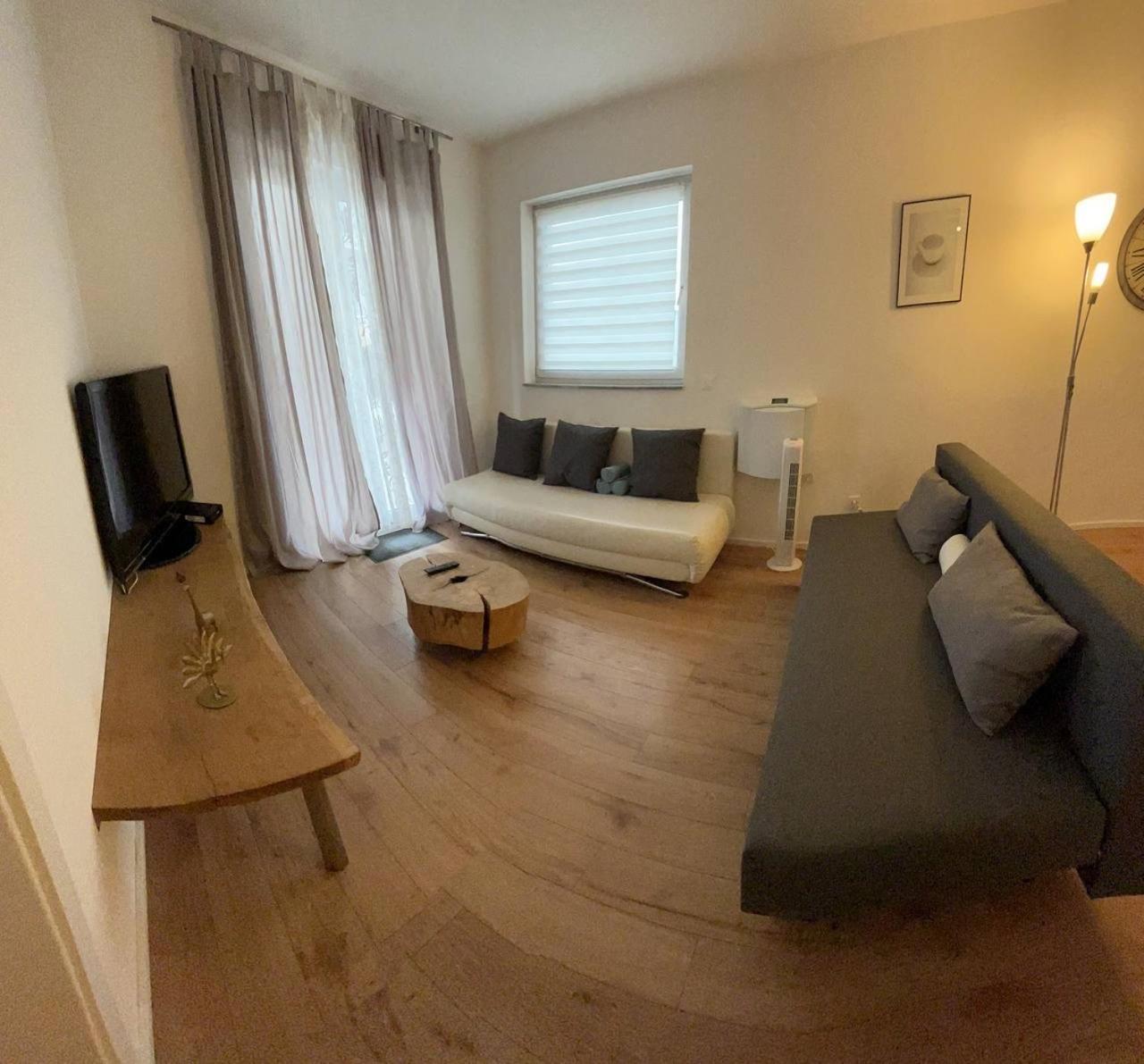Center & Stadthaus, Zentrum Apartment